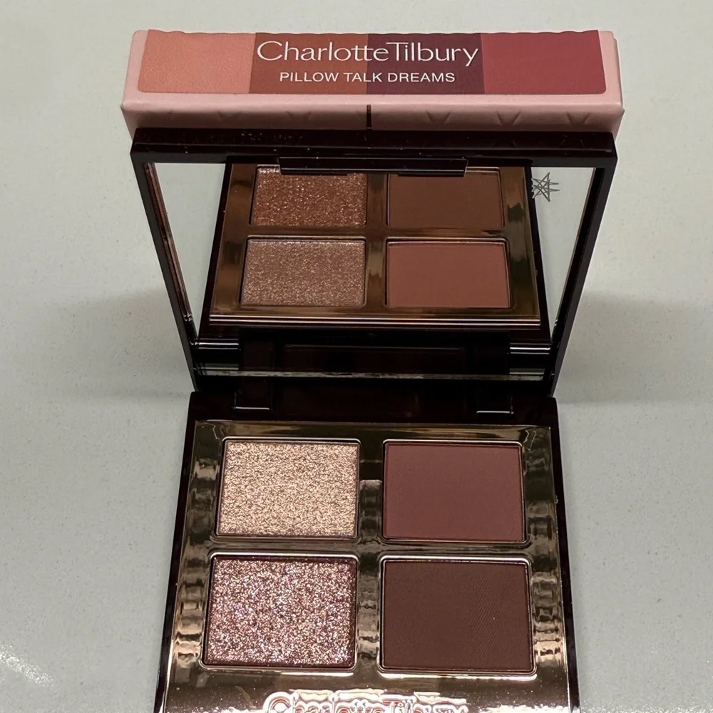 Charlotte Tilbury Luxury Palette – Pillow Talk Dreams Eyeshadow Quad
